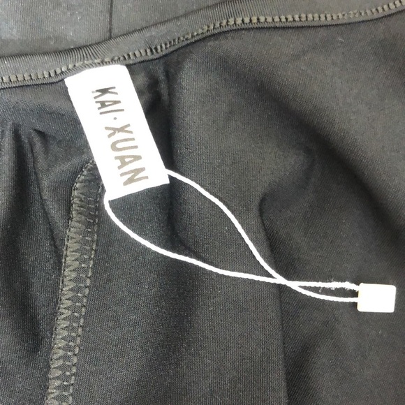 Kai-Xuan top black - Picture 2 of 6